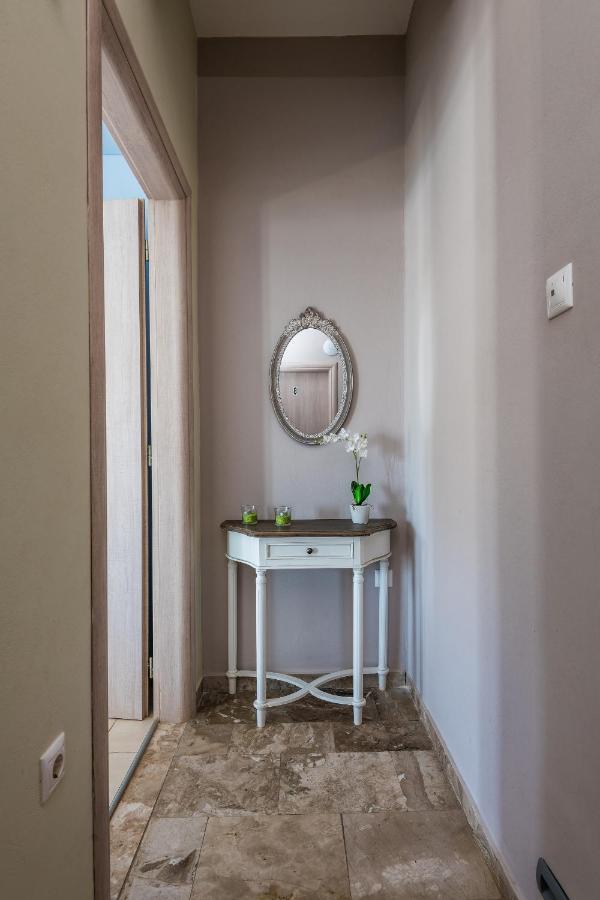 Niriides Luxury Studios Astypalaia ภายนอก รูปภาพ