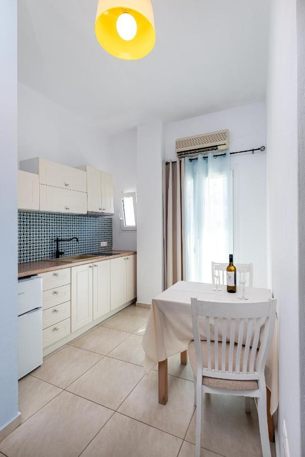 Niriides Luxury Studios Astypalaia ภายนอก รูปภาพ
